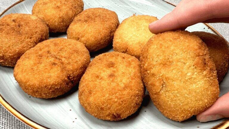 10 pysznych przepisów na łatwy i tani kartofelkuchen do wypróbowania!